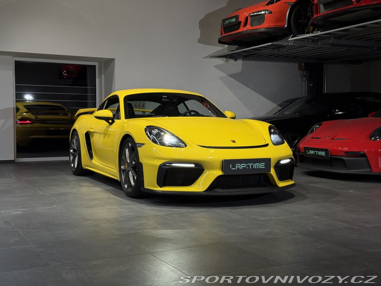 2019 Porsche Cayman - 19
