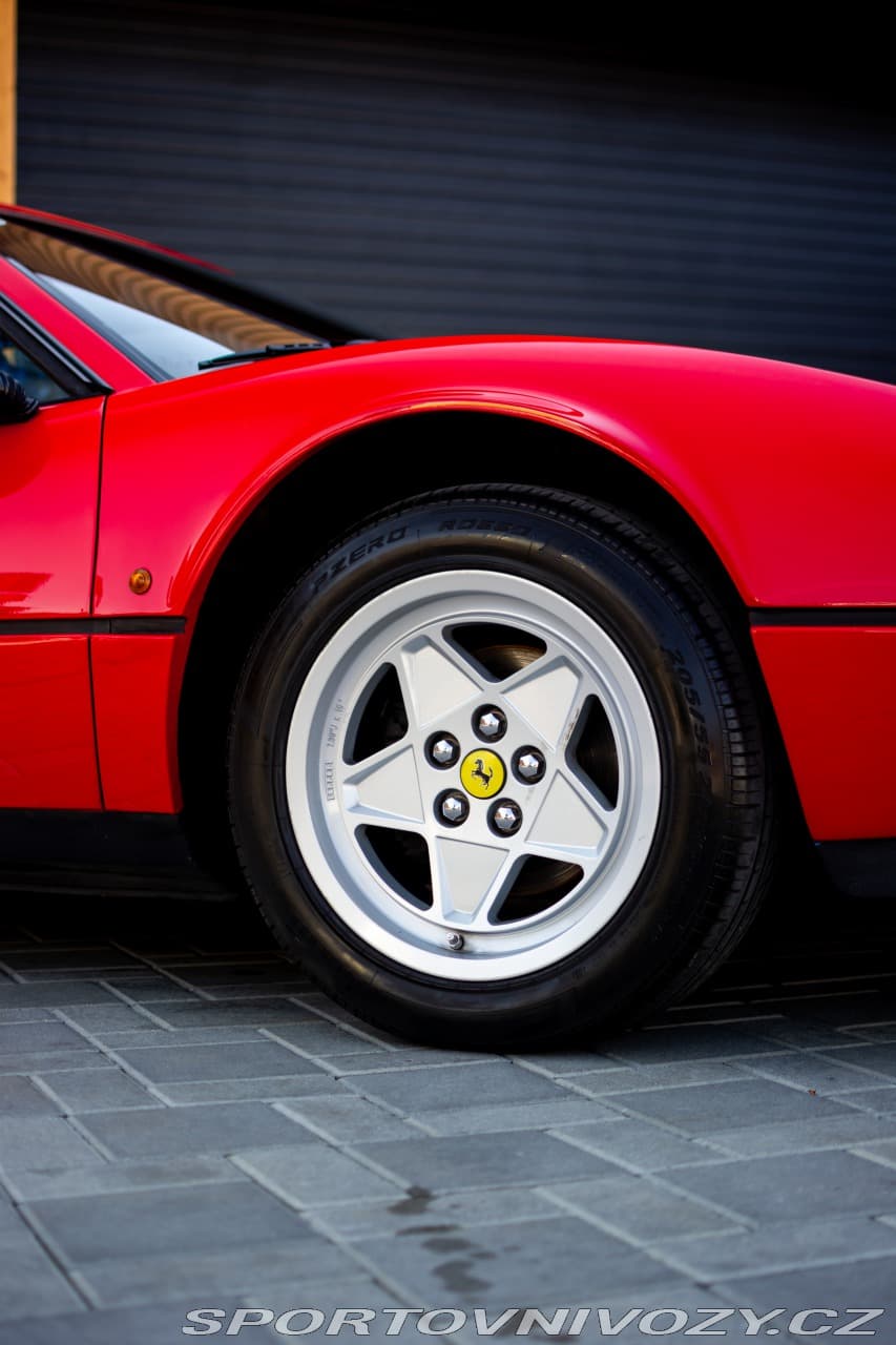 1986 Ferrari 328 - 21