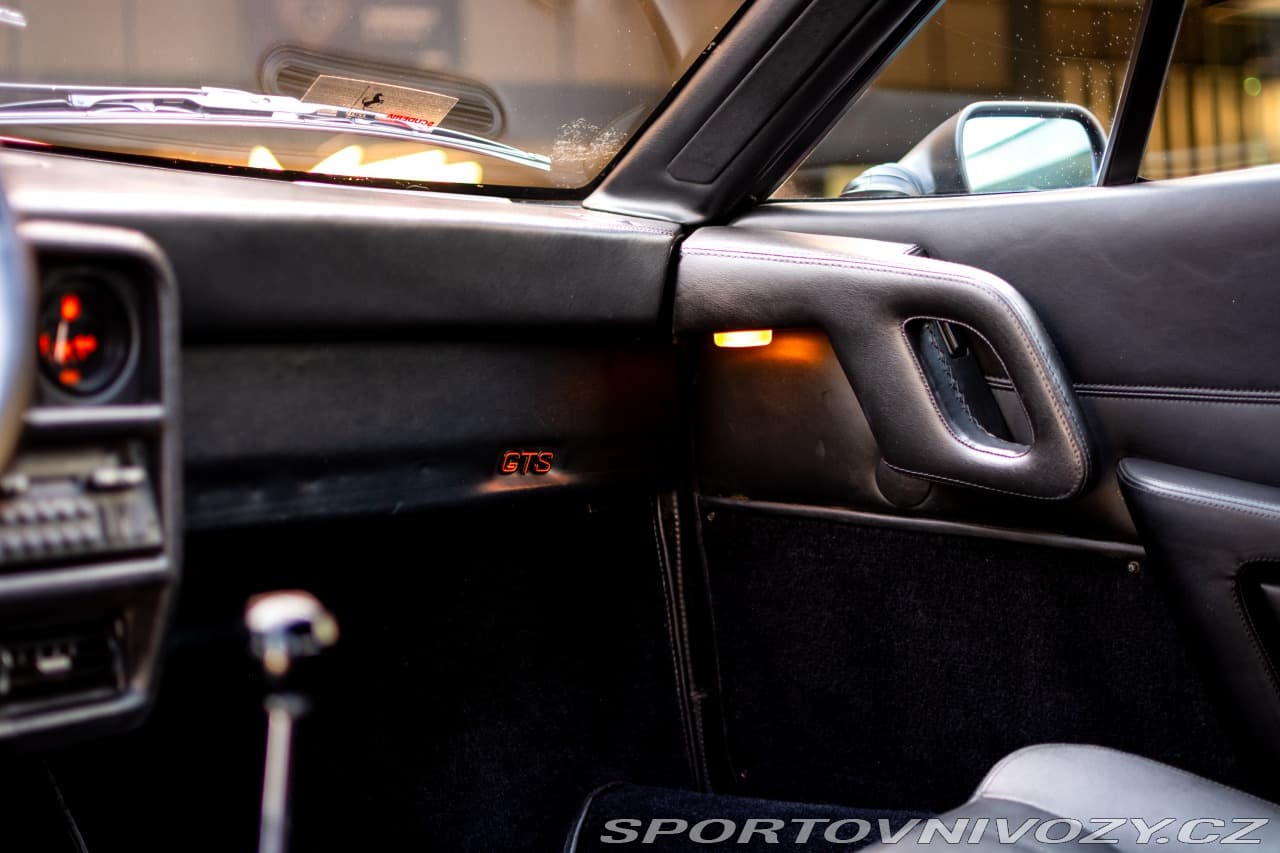 1986 Ferrari 328 - 5