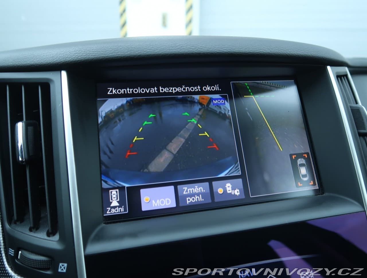 2016 Infiniti Q50 - 20