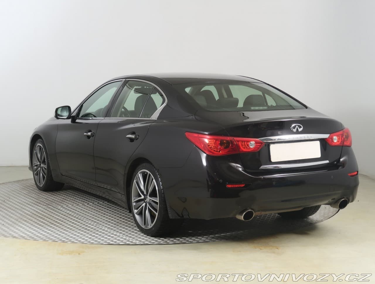 2016 Infiniti Q50 - 4