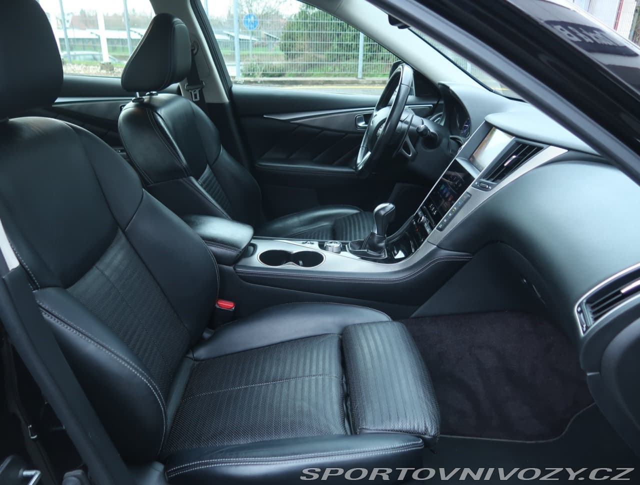 2016 Infiniti Q50 - 9