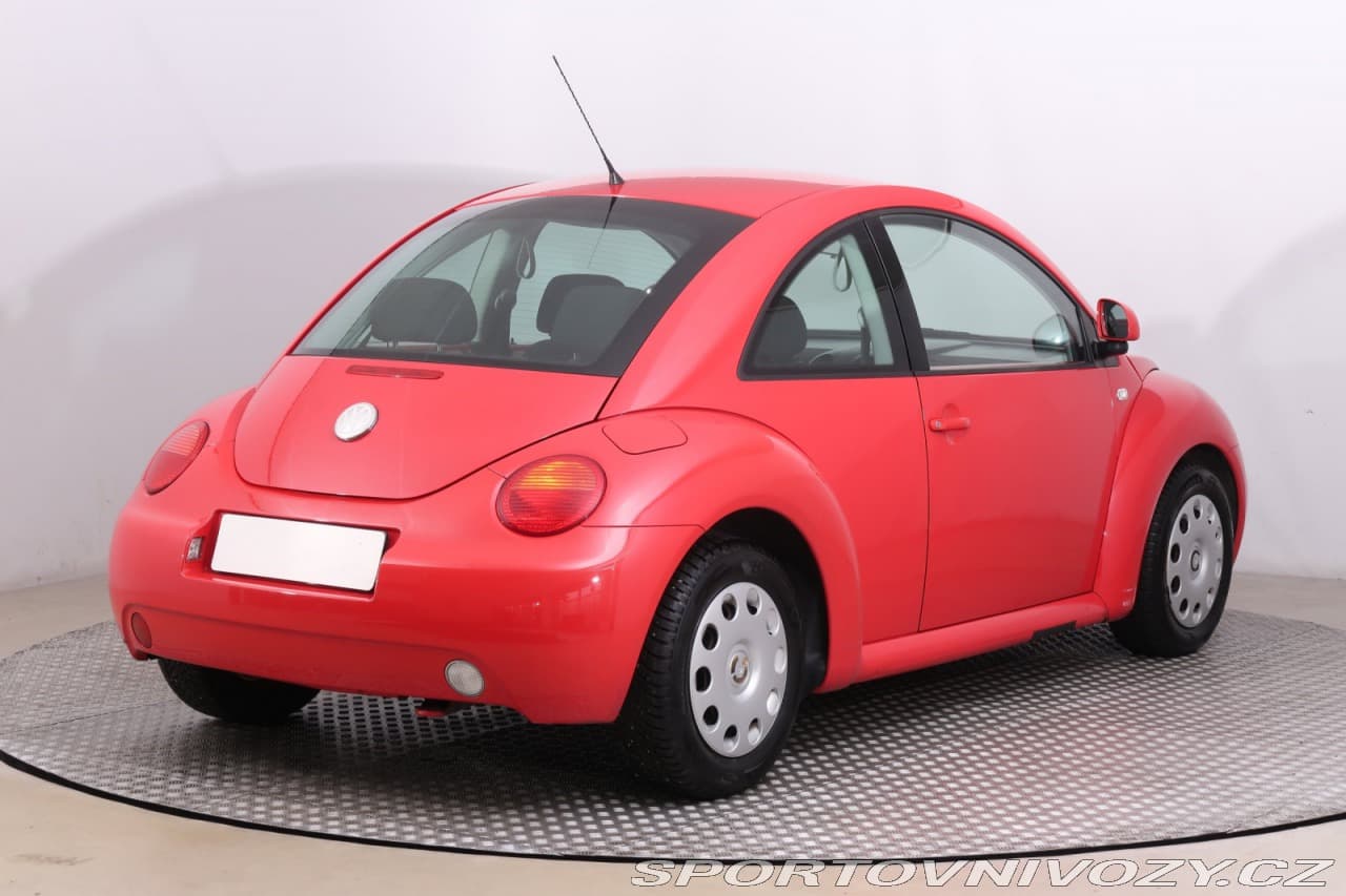 2000 Volkswagen Beetle - 5