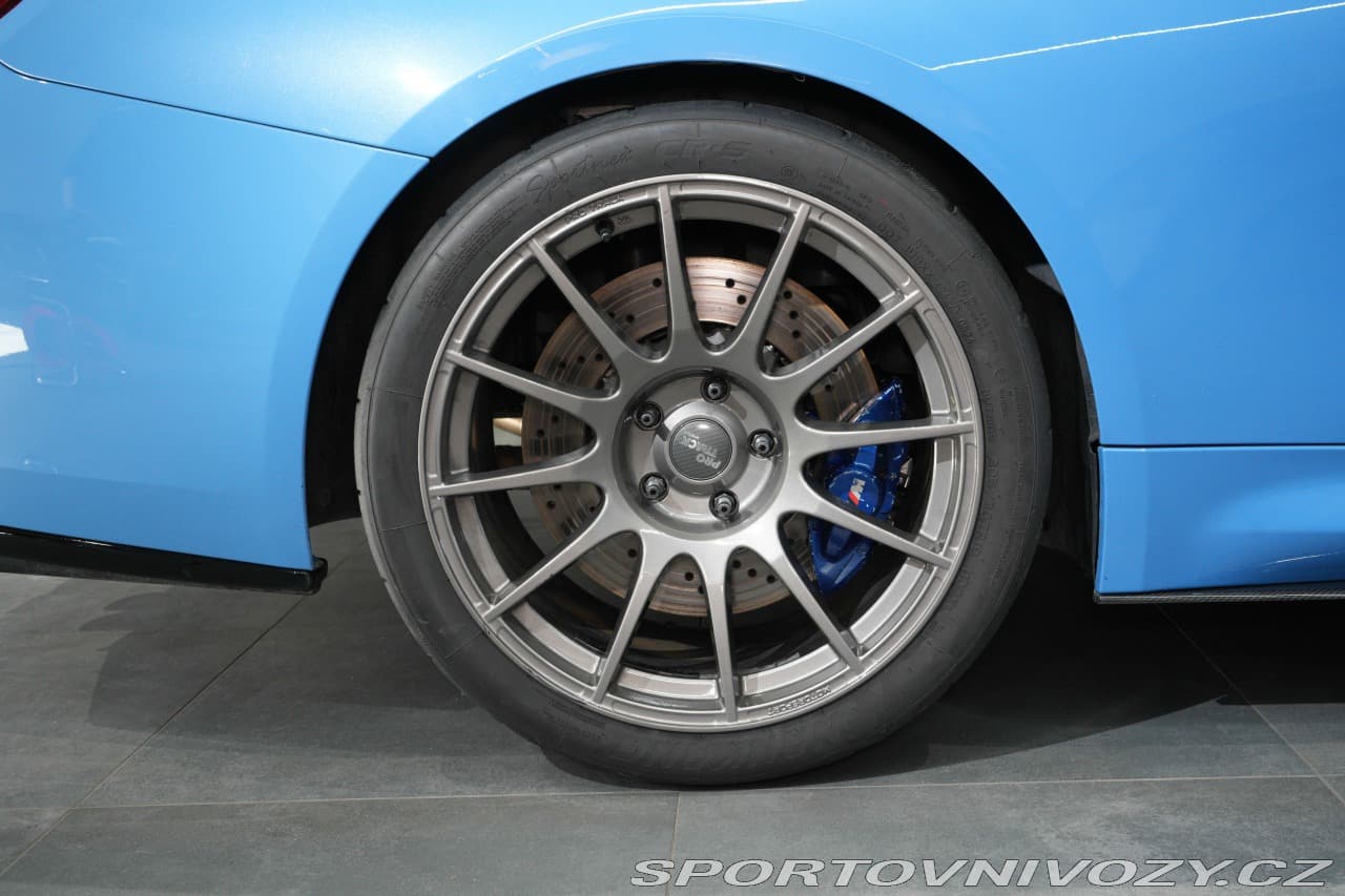 2017 BMW M4 - 15