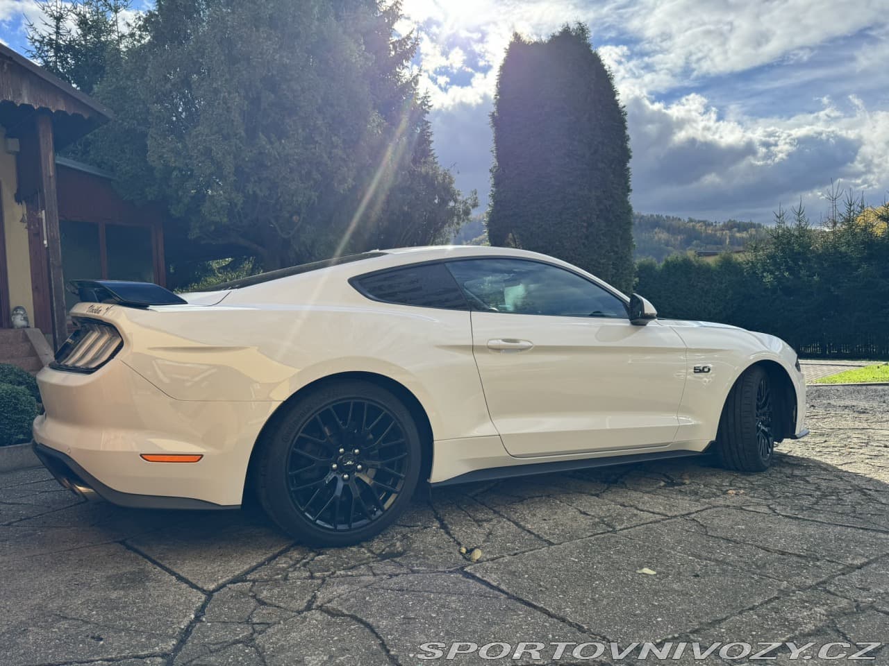 2018 Ford Mustang - 12