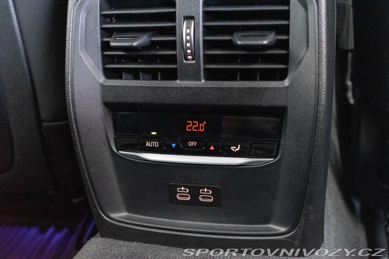 2021 BMW 3-Series - 16