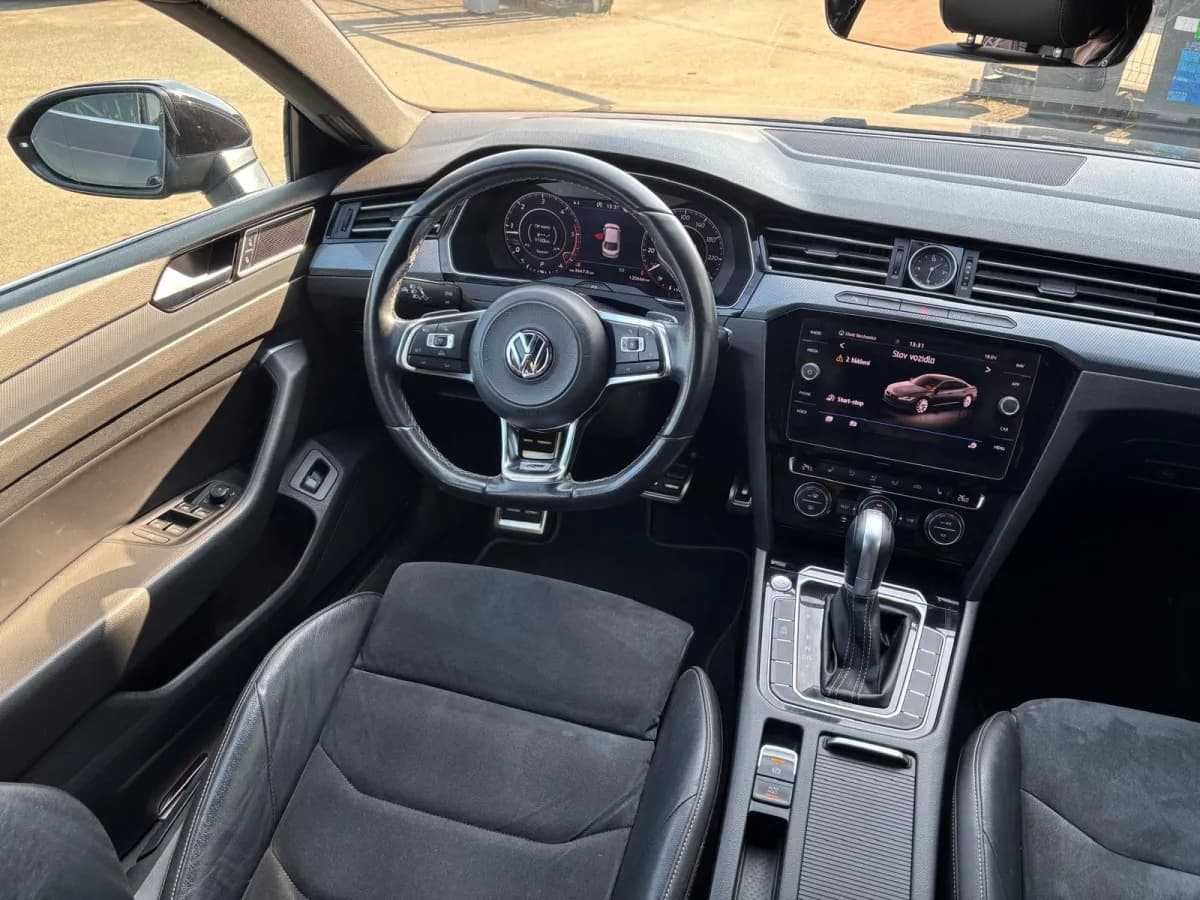2017 Volkswagen Arteon - 11