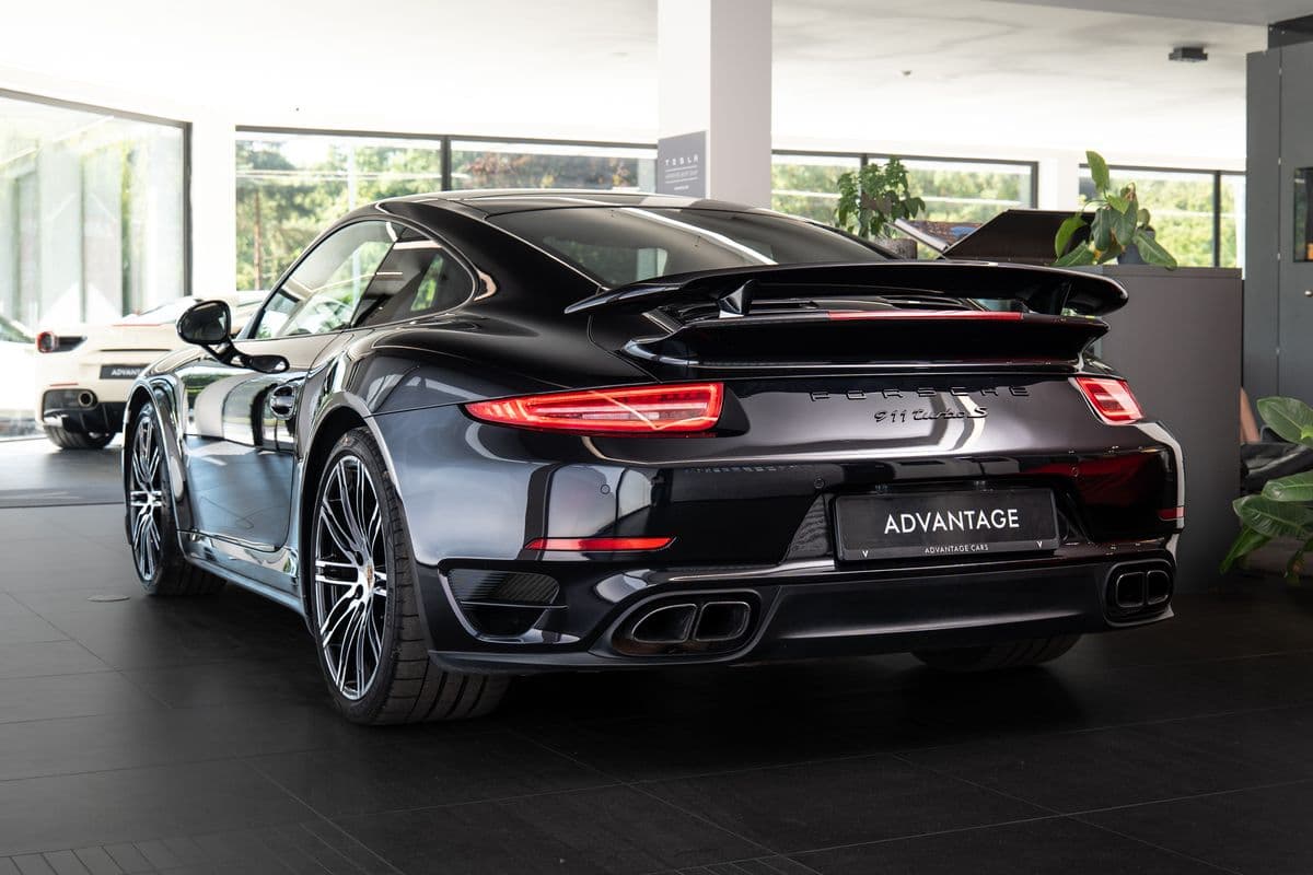 2014 Porsche 911 - 4