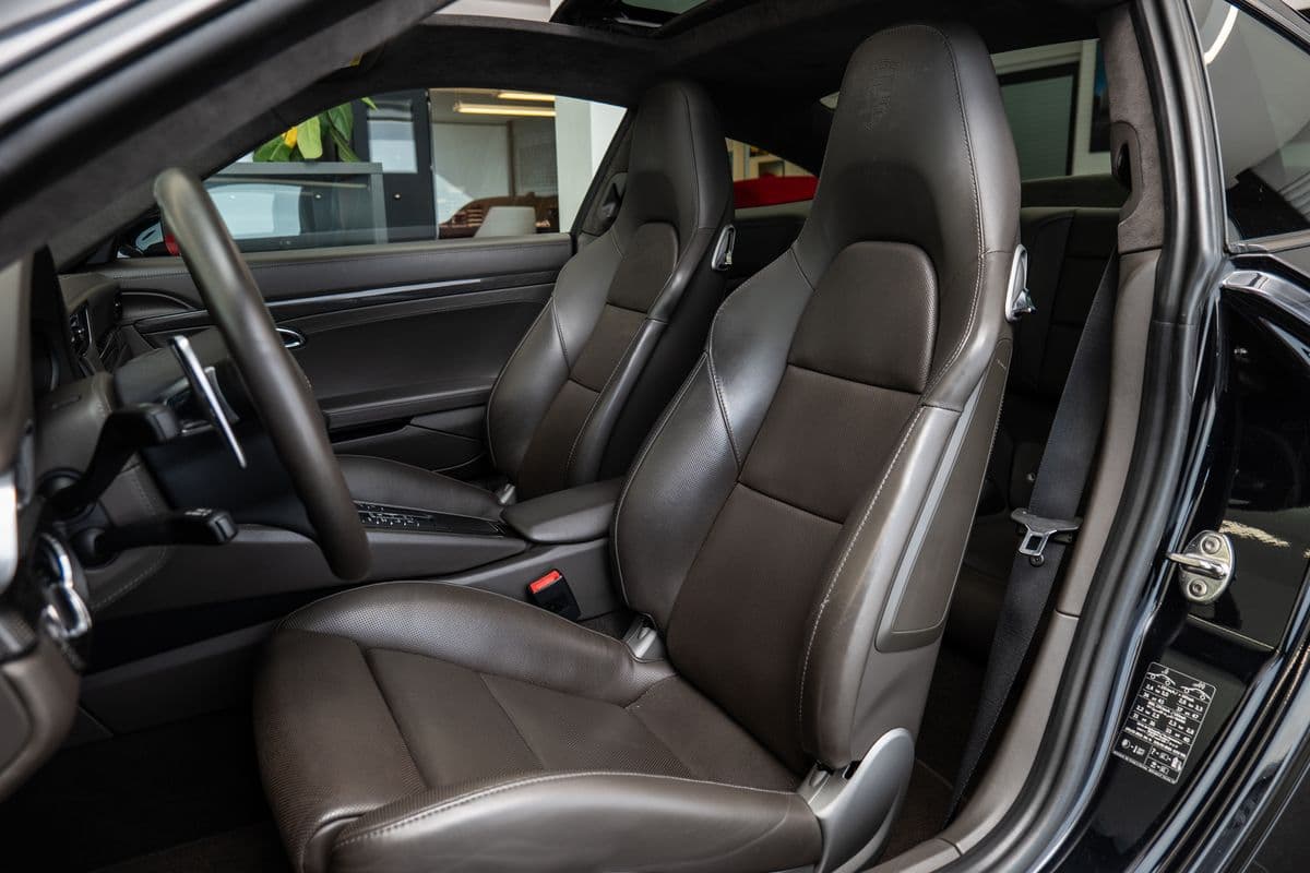 2014 Porsche 911 - 8