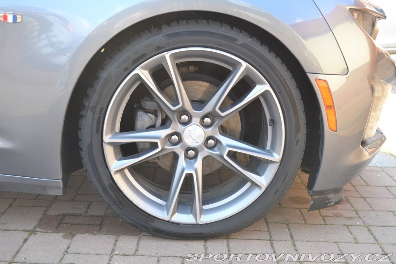 2019 Chevrolet Camaro - 7