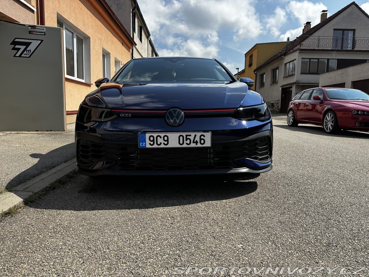 2022 Volkswagen Golf - 2
