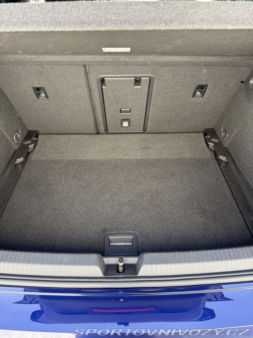 2022 Volkswagen Golf - 8