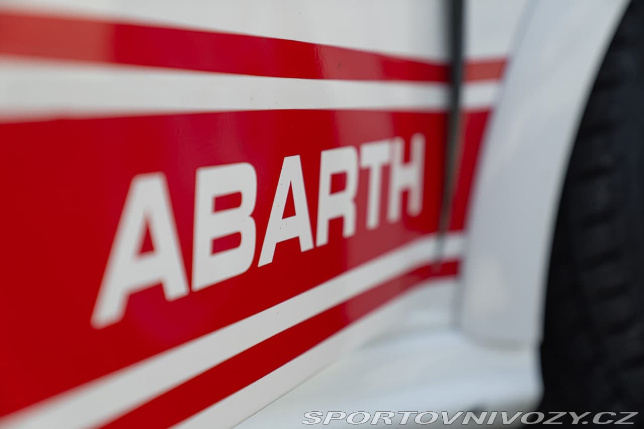 2009 Abarth Grande - 10