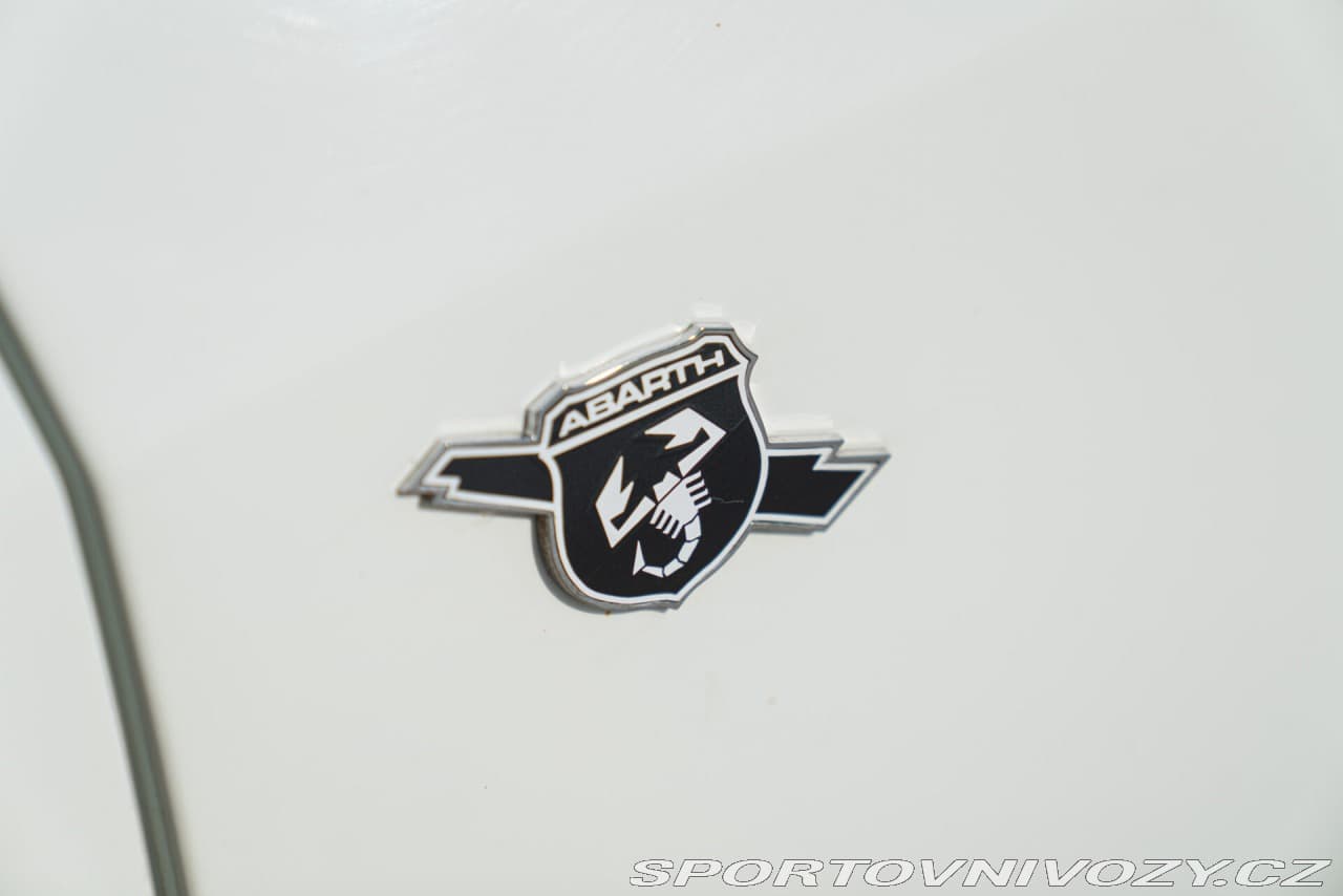 2009 Abarth Grande - 16