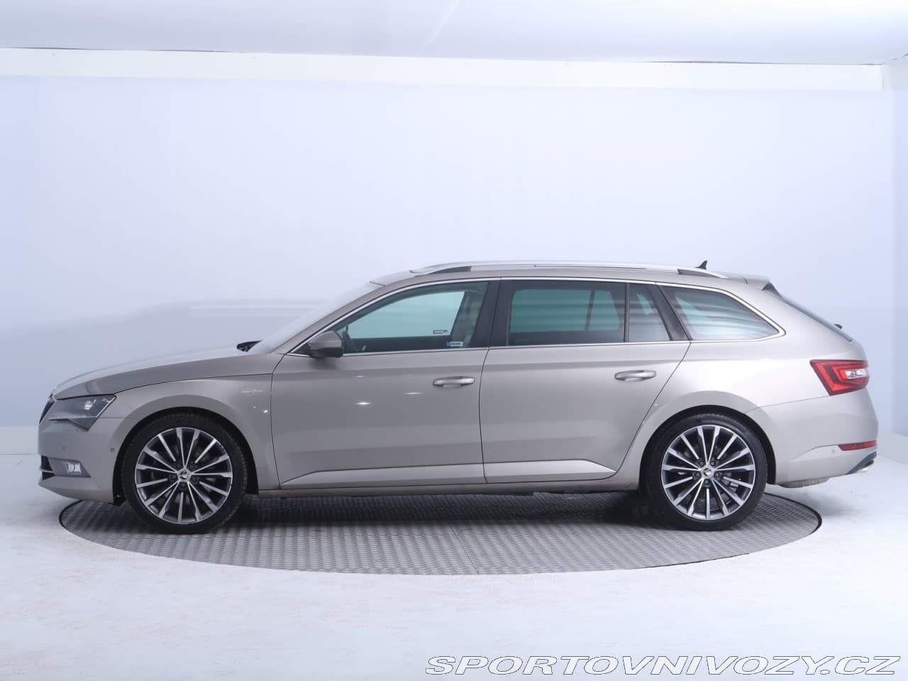 2016 Škoda Superb - 3