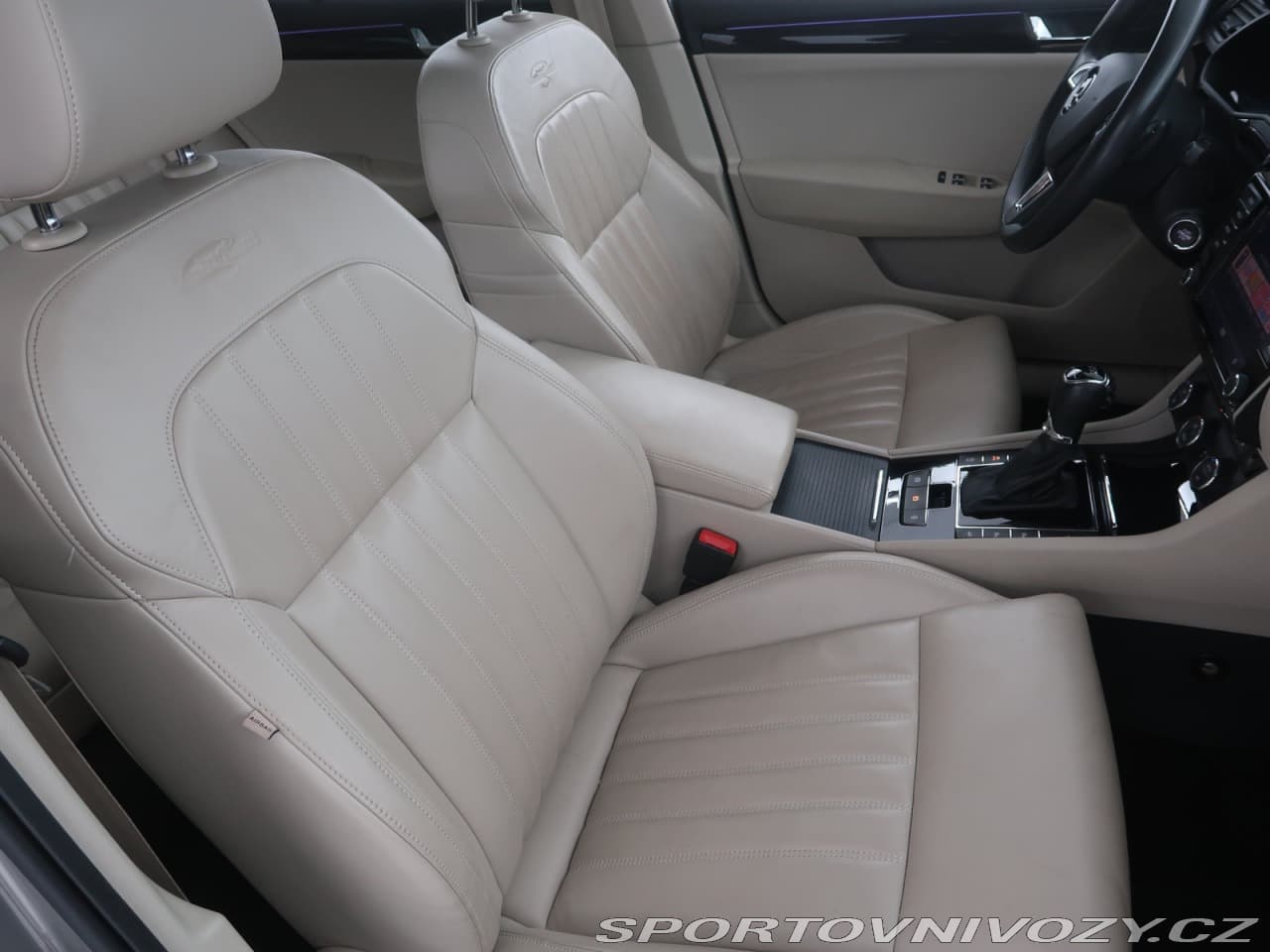 2016 Škoda Superb - 9