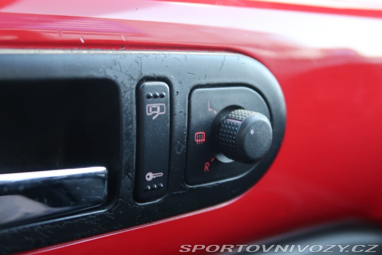 1999 Volkswagen Beetle - 14