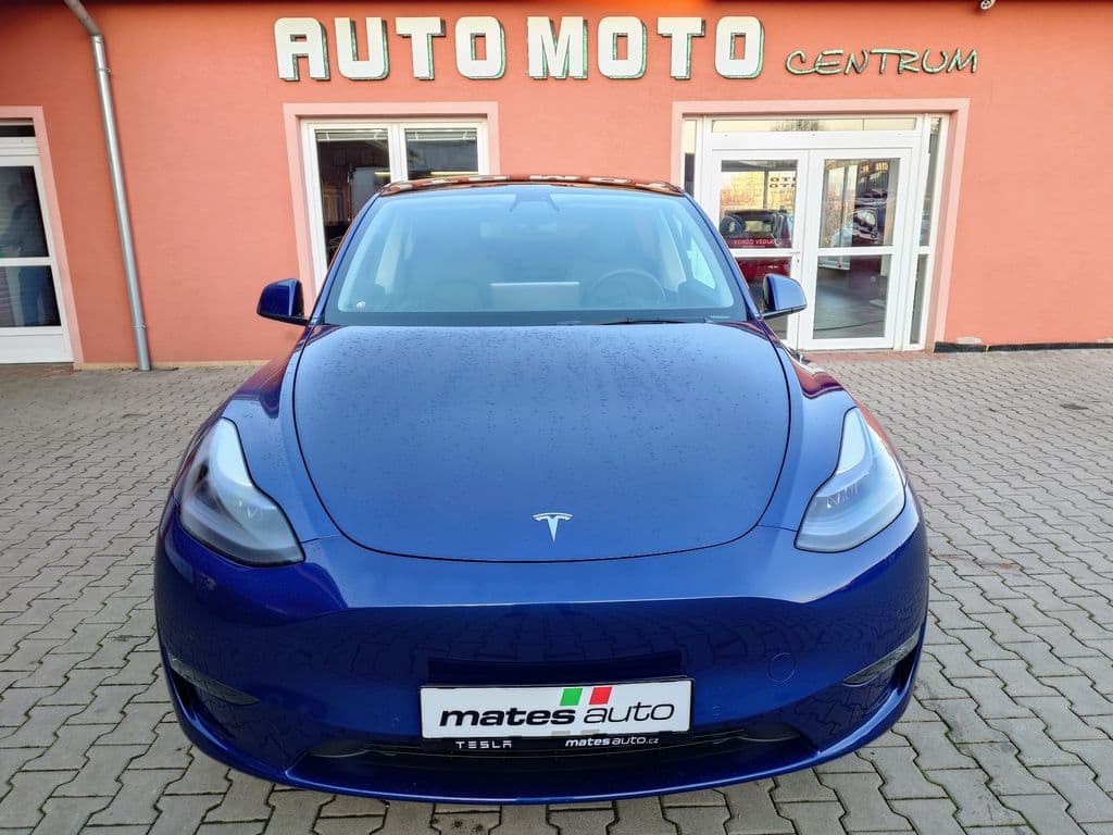 2022 Tesla Model Y - 7