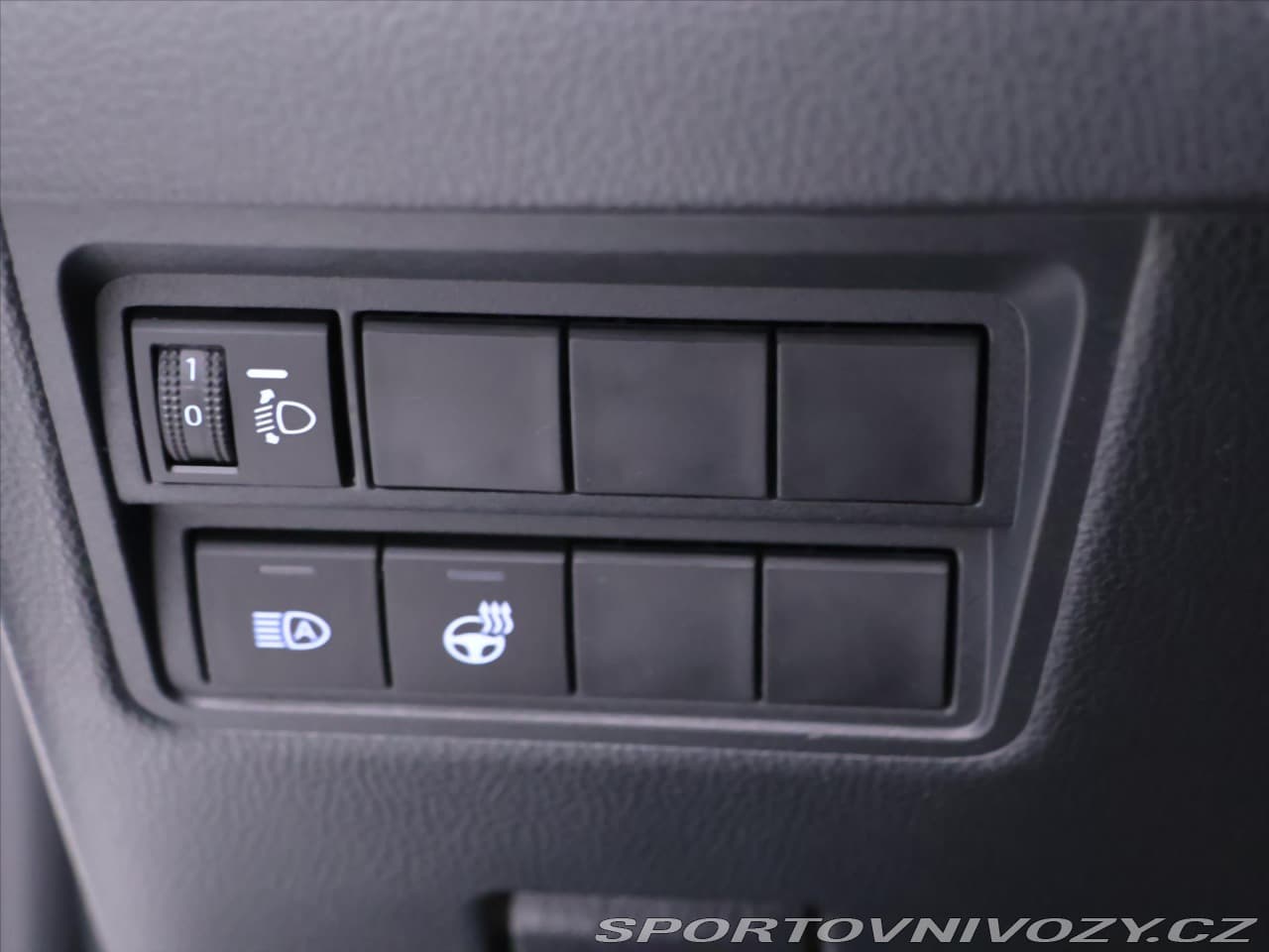 2022 Toyota Yaris - 17