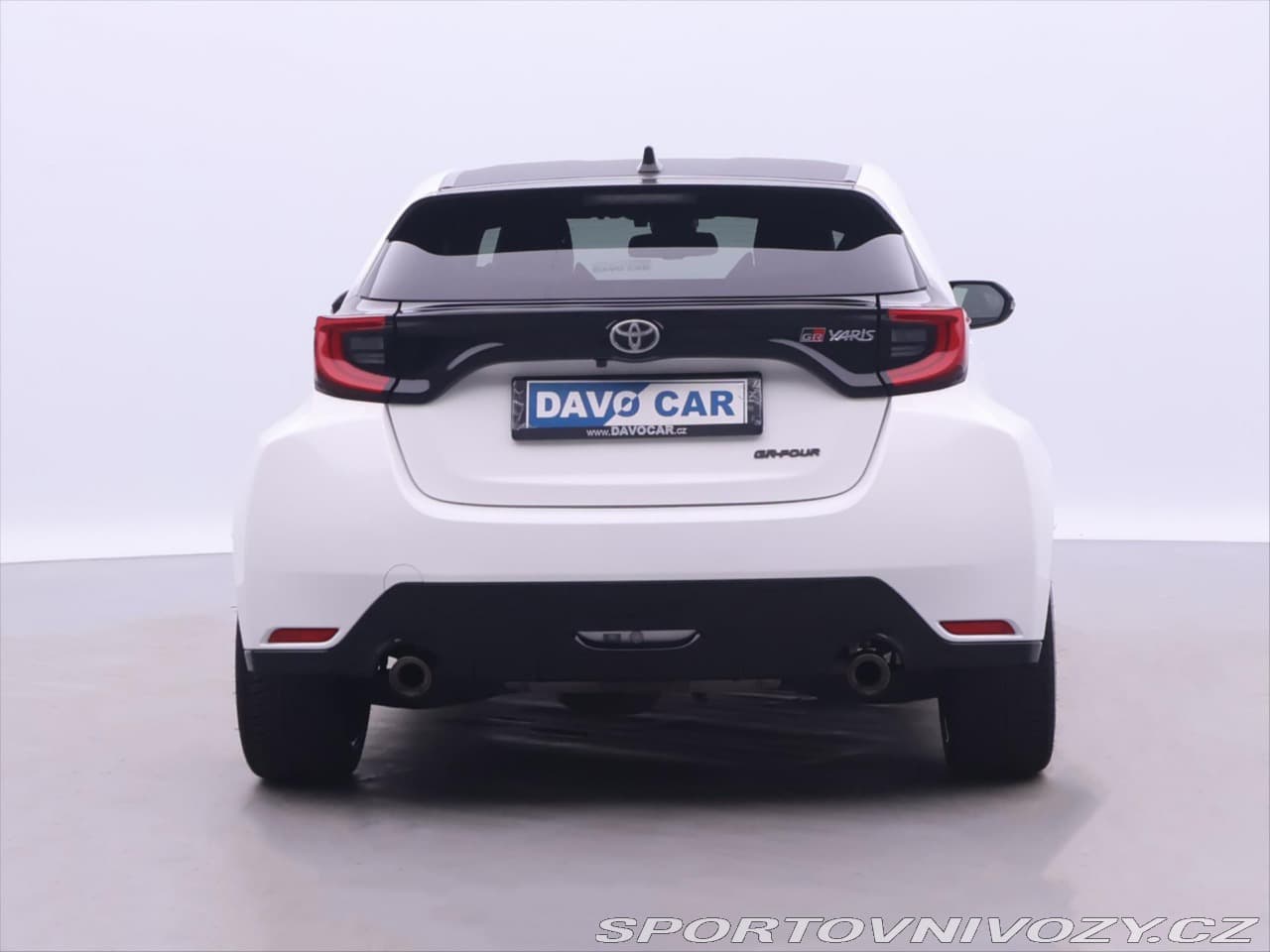 2022 Toyota Yaris - 6