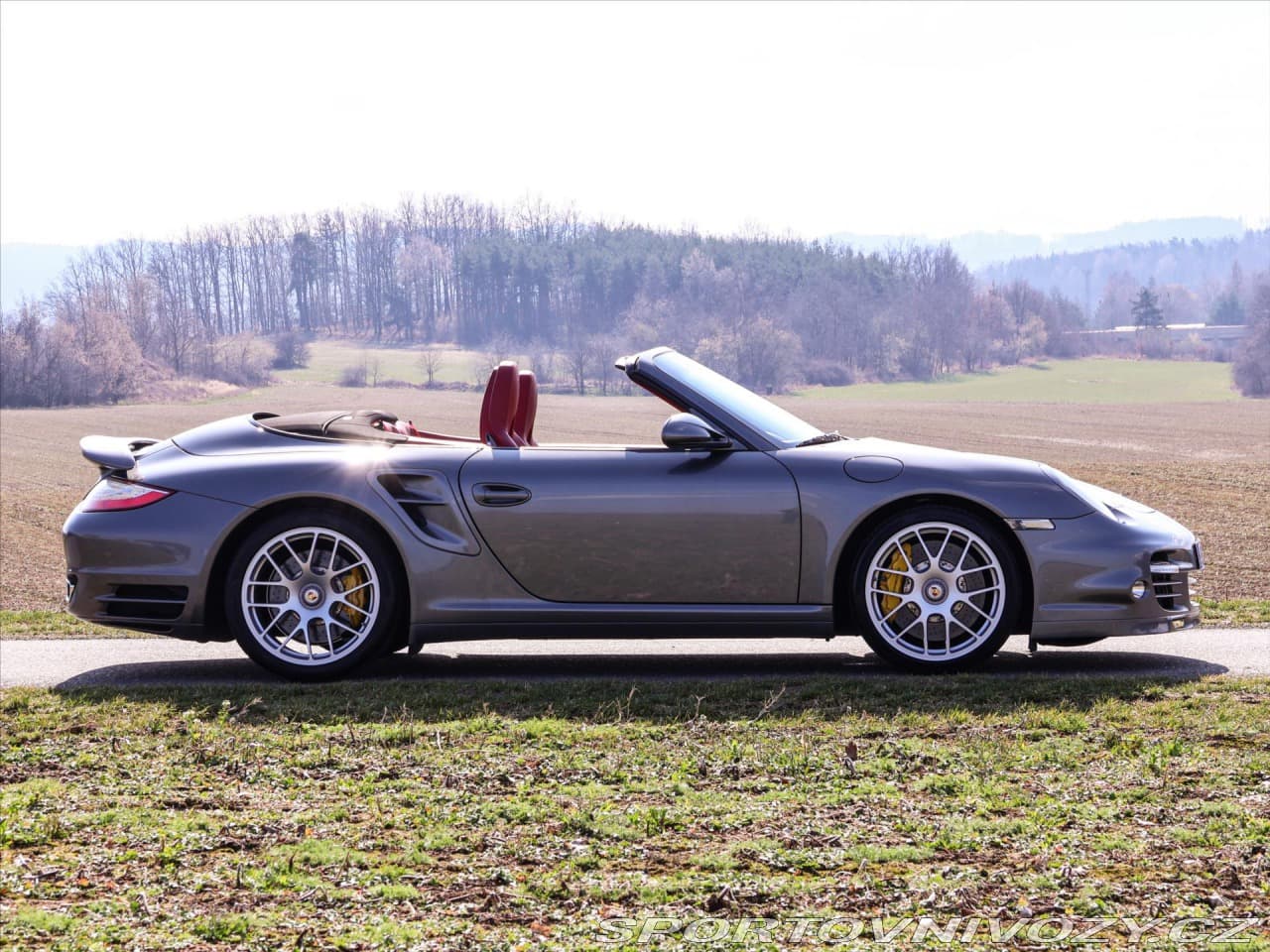 2010 Porsche 911 - 16