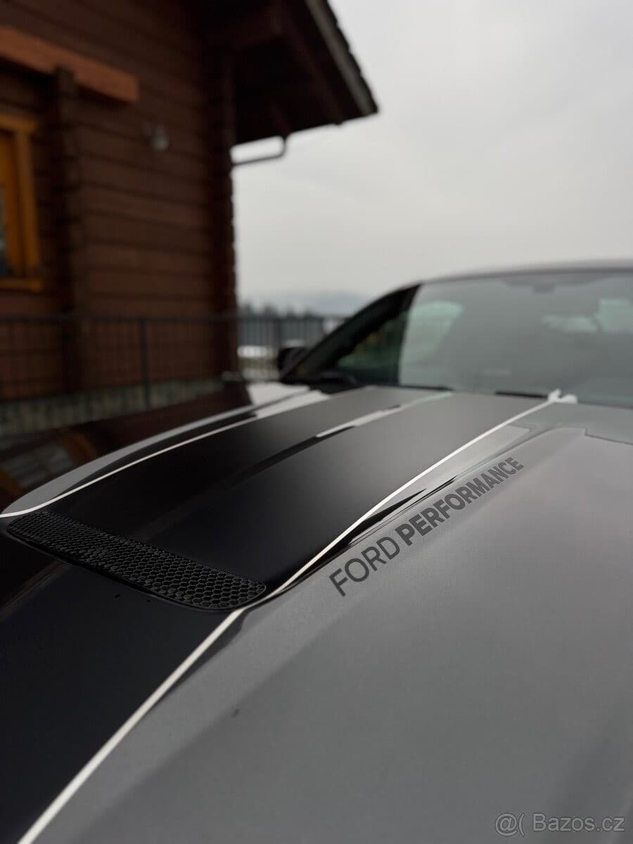 2019 Ford Mustang - 3