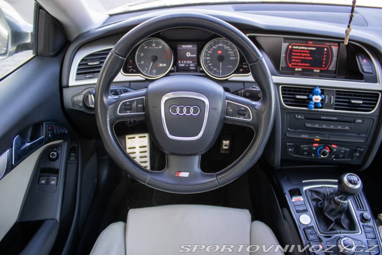 2008 Audi S5 - 13