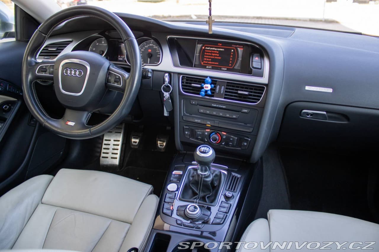 2008 Audi S5 - 16