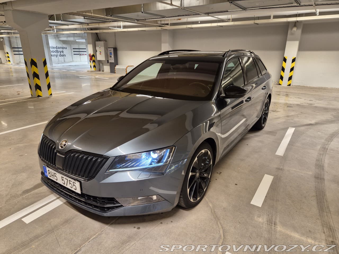 2019 Škoda Superb - 35
