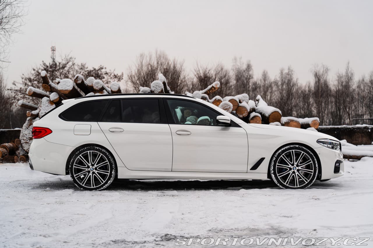 2020 BMW 5-Series - 11