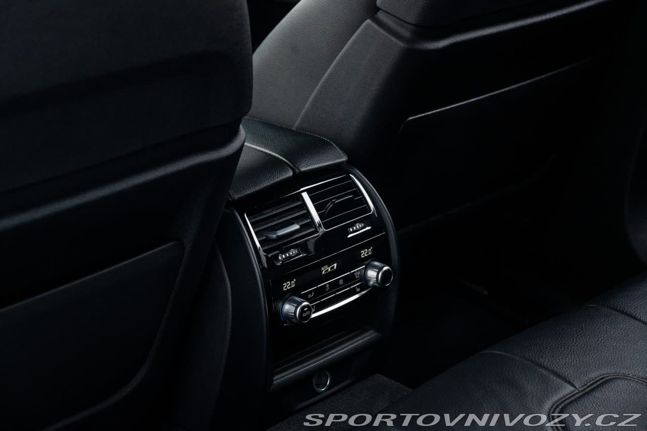 2020 BMW 5-Series - 3