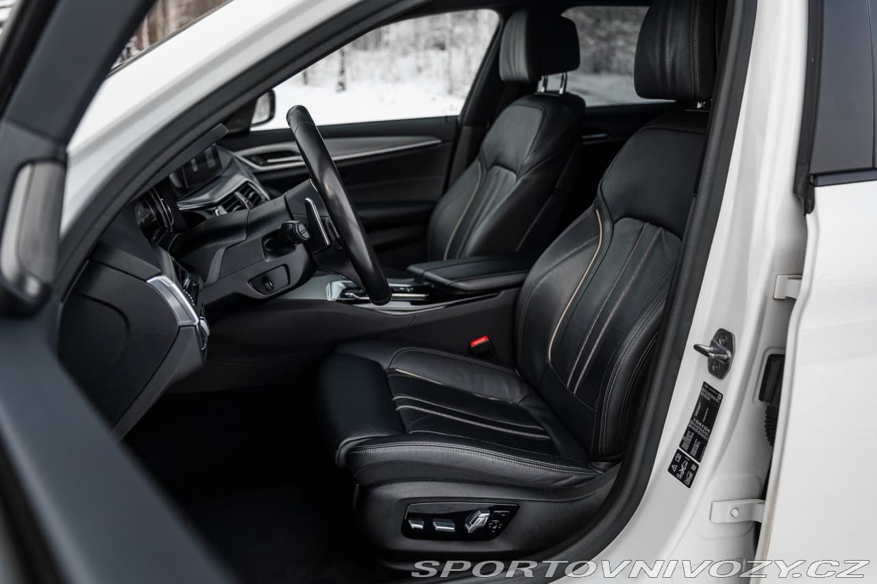 2020 BMW 5-Series - 7