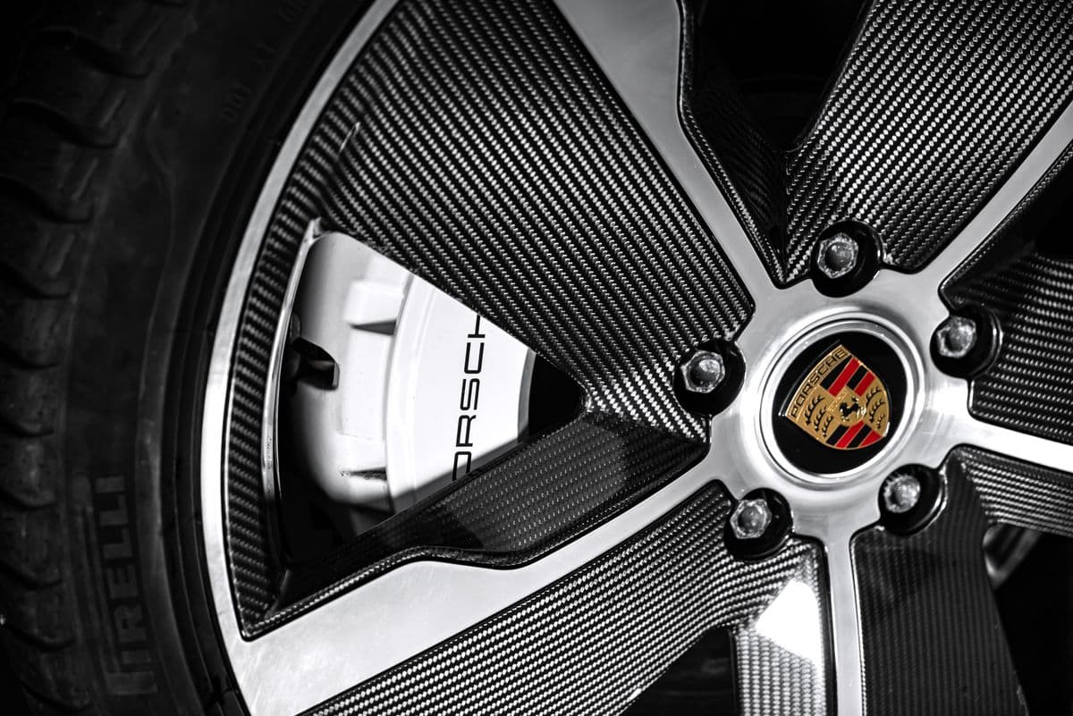 2021 Porsche Taycan - 12