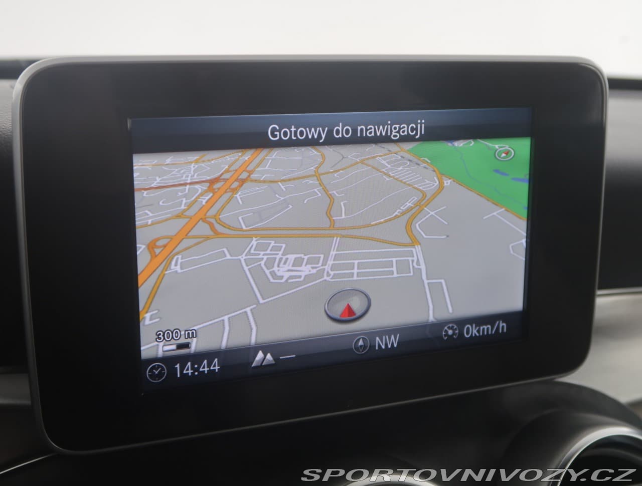 2016 Mercedes-Benz C-Class - 13