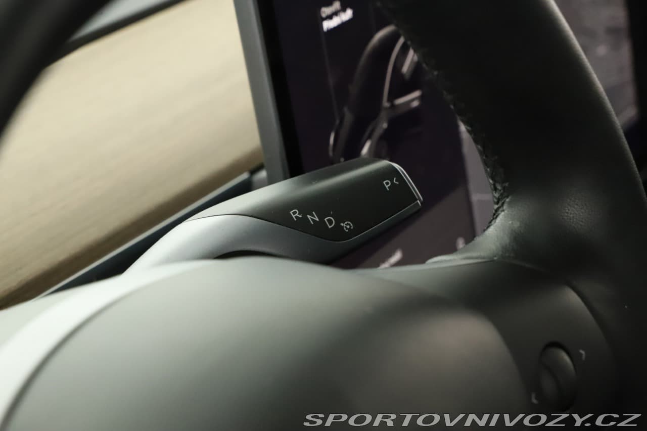 2019 Tesla Model 3 - 10