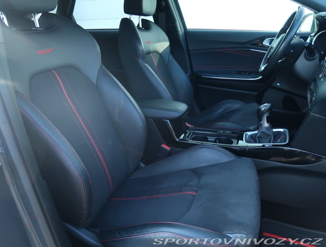 2019 Kia Proceed - 9