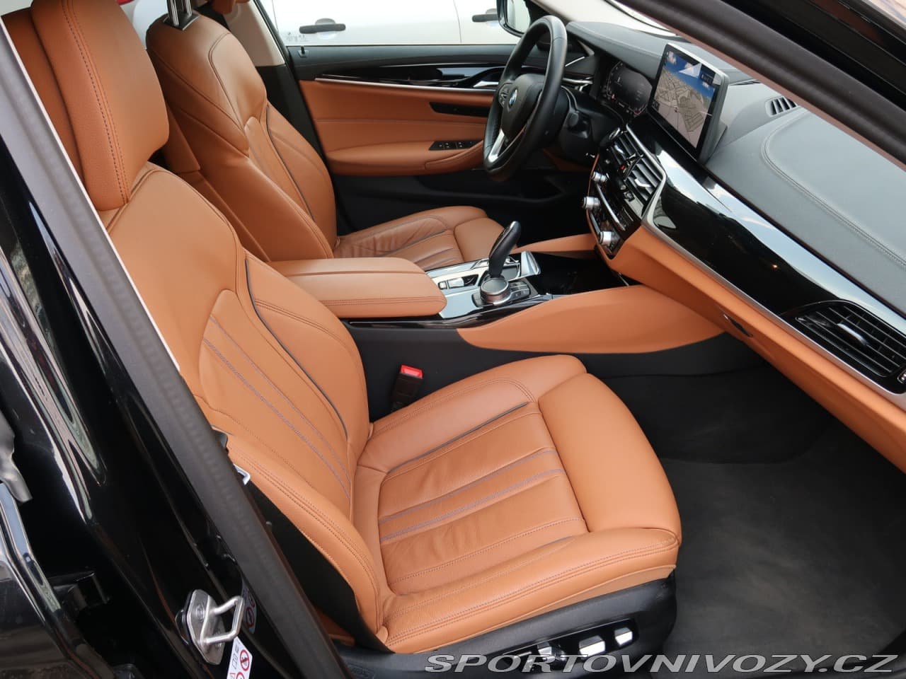 2023 BMW 5-Series - 9