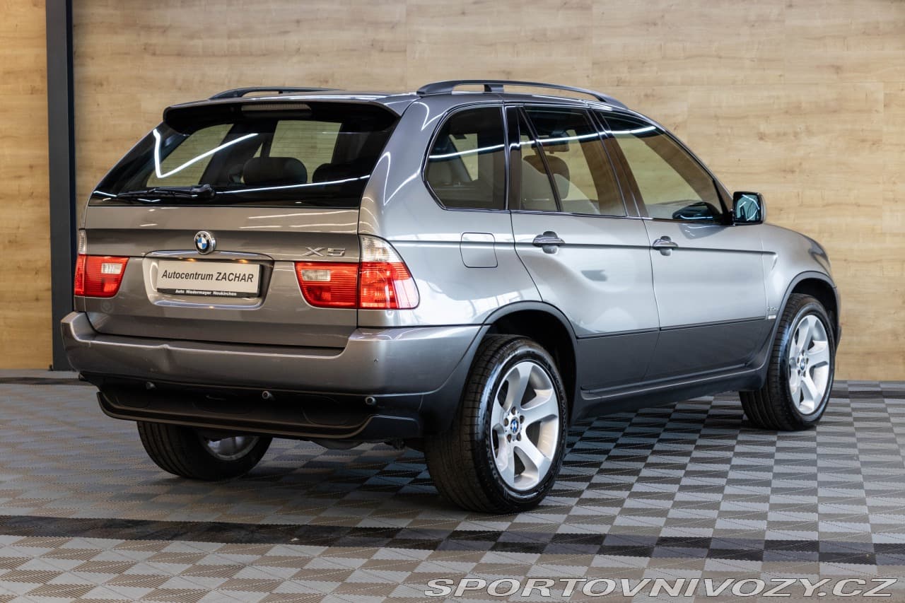 2004 BMW X5 - 6