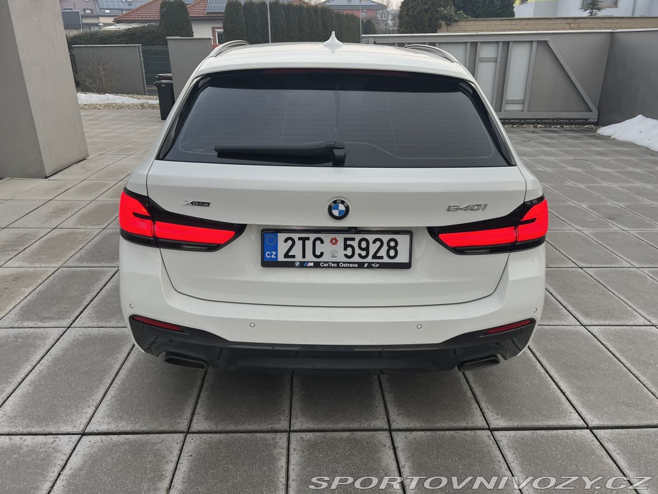 2022 BMW 5-Series - 6