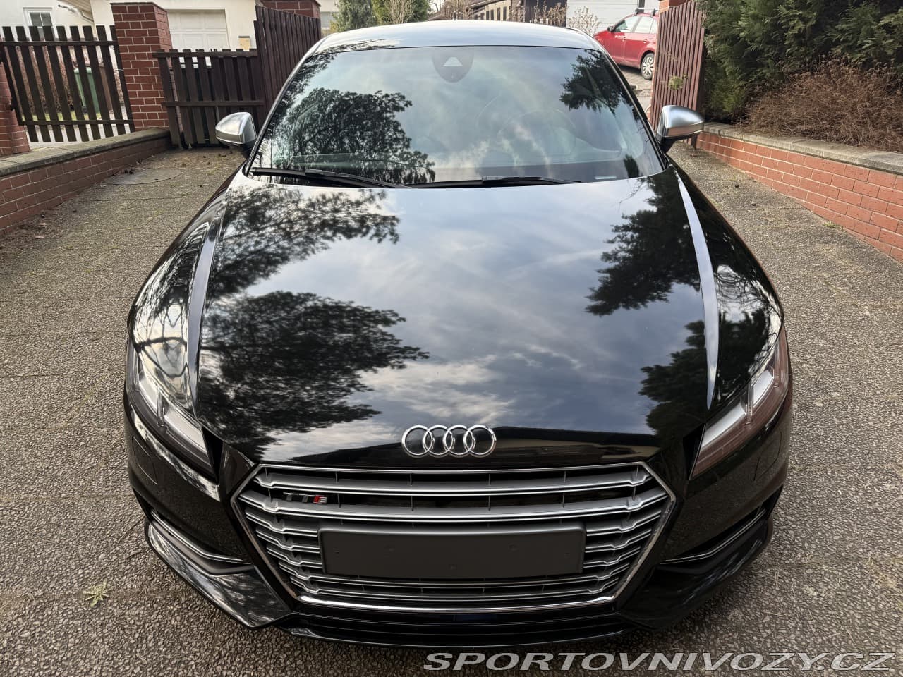2015 Audi TT - 16