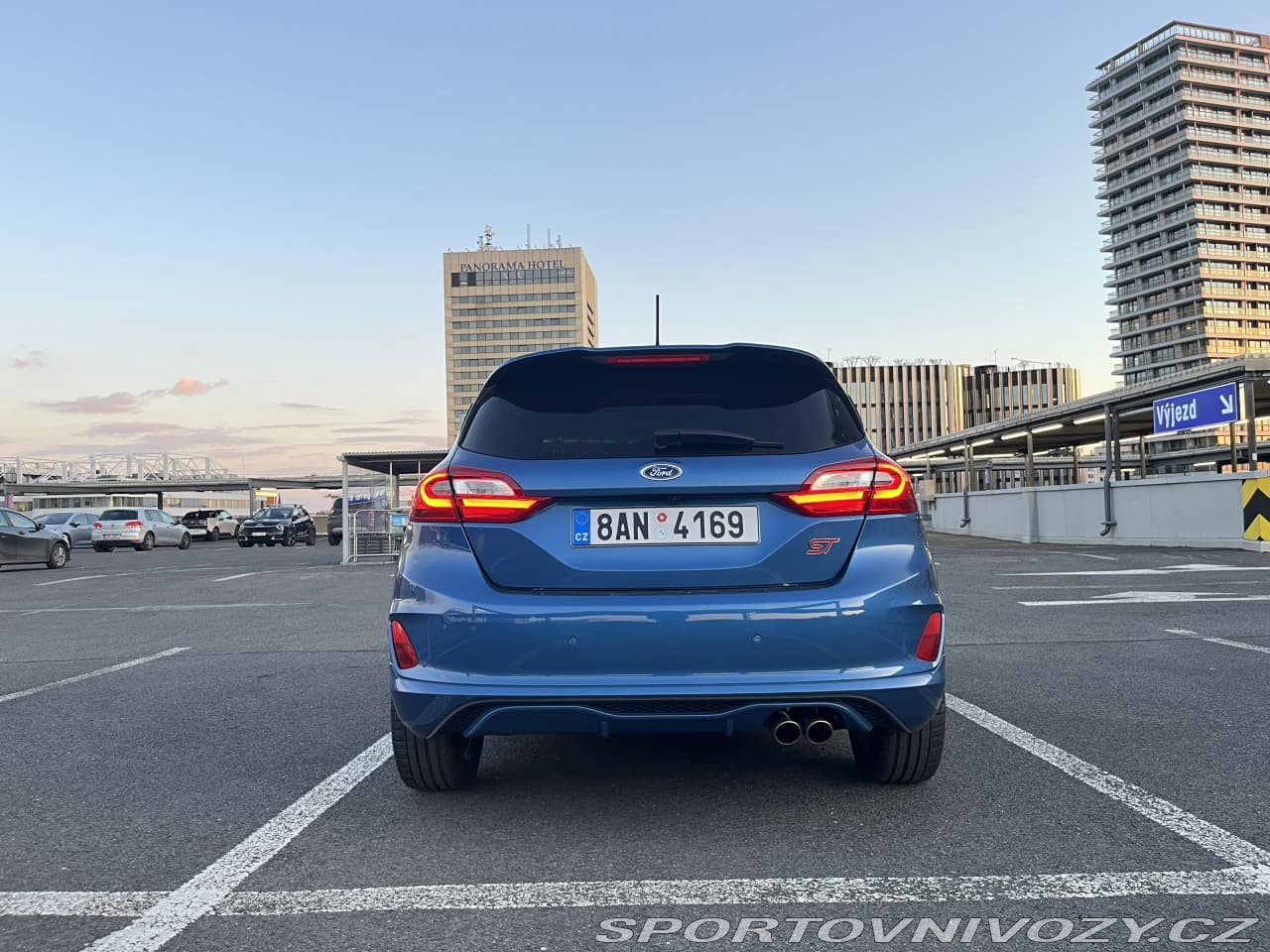 2021 Ford Fiesta - 6