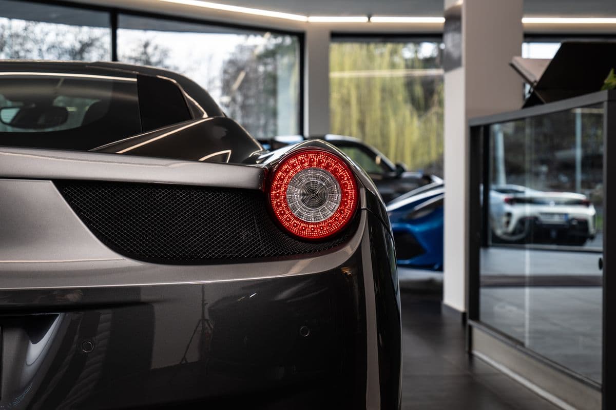 2011 Ferrari 458 - 16