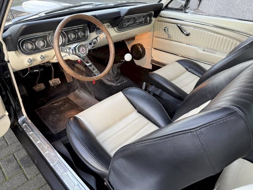 1966 Ford Mustang - 14