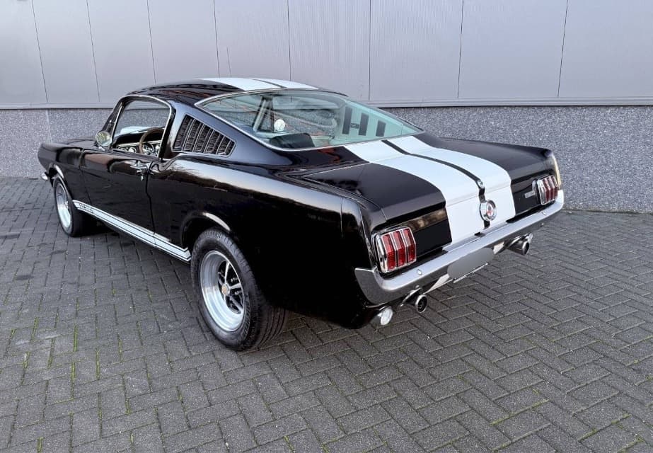 1966 Ford Mustang - 3