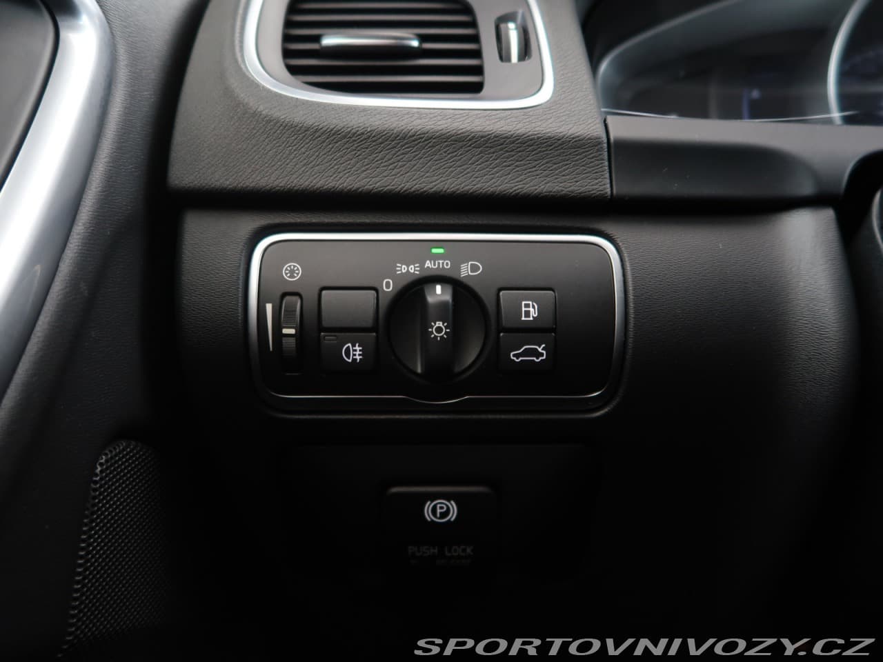 2014 Volvo S60 - 16