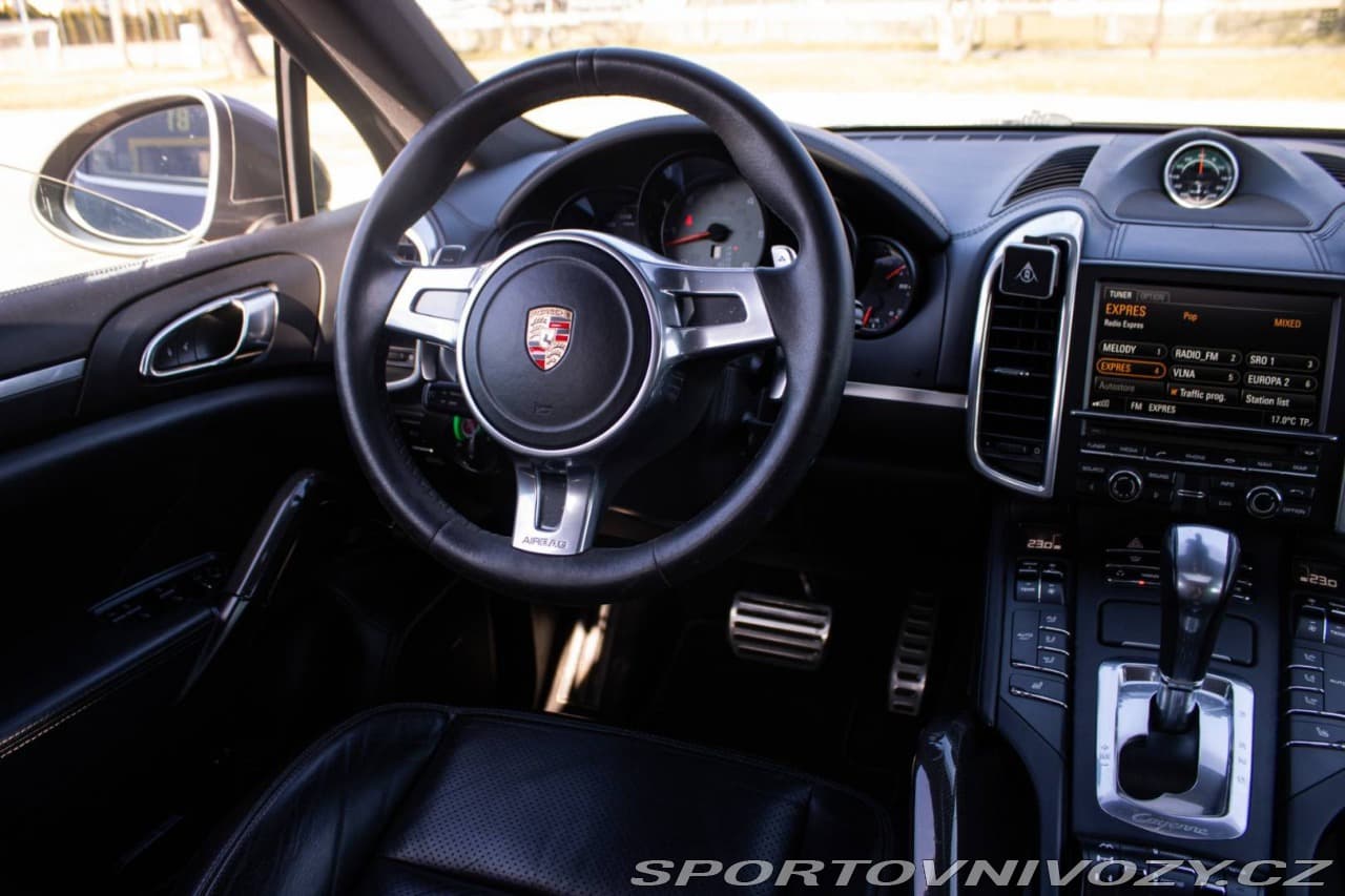 2013 Porsche Cayenne - 23