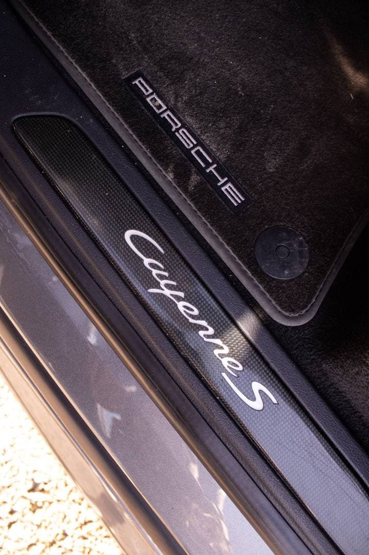 2013 Porsche Cayenne - 35