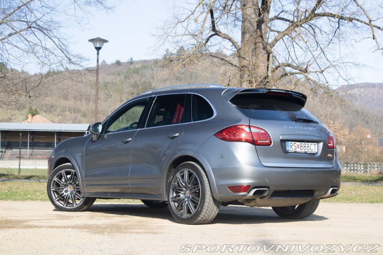 2013 Porsche Cayenne - 13
