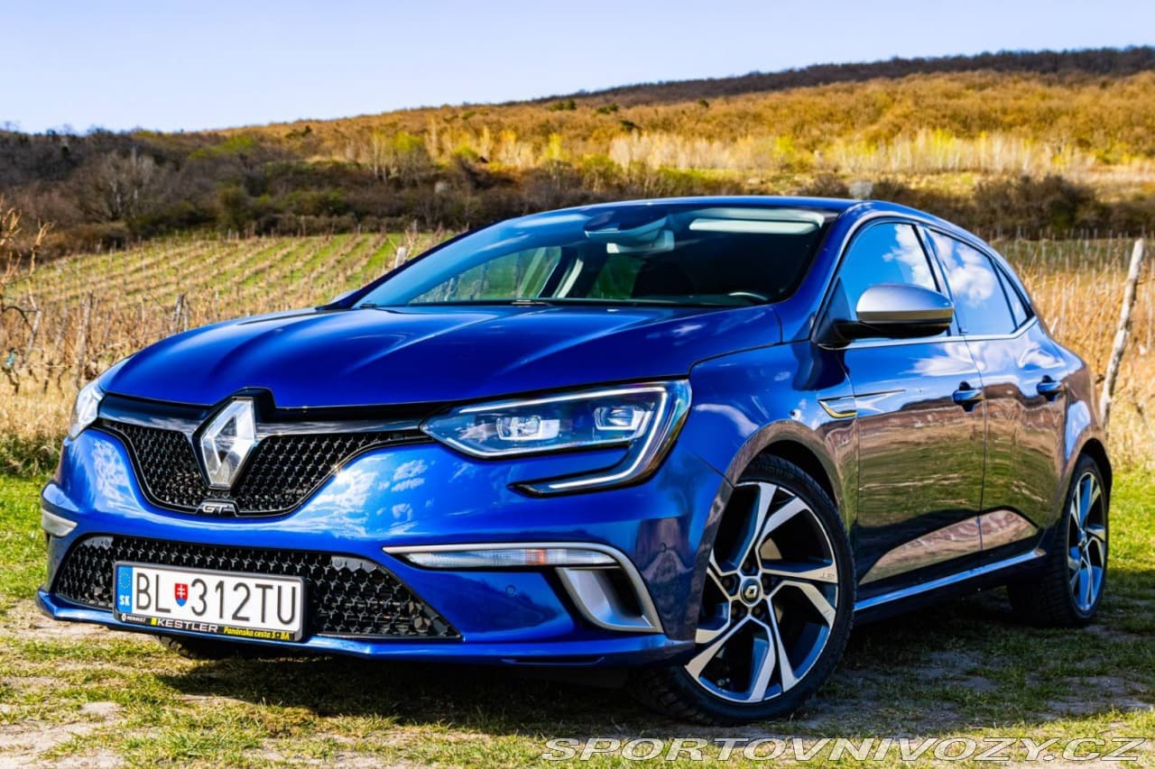 2018 Renault Megane - 12