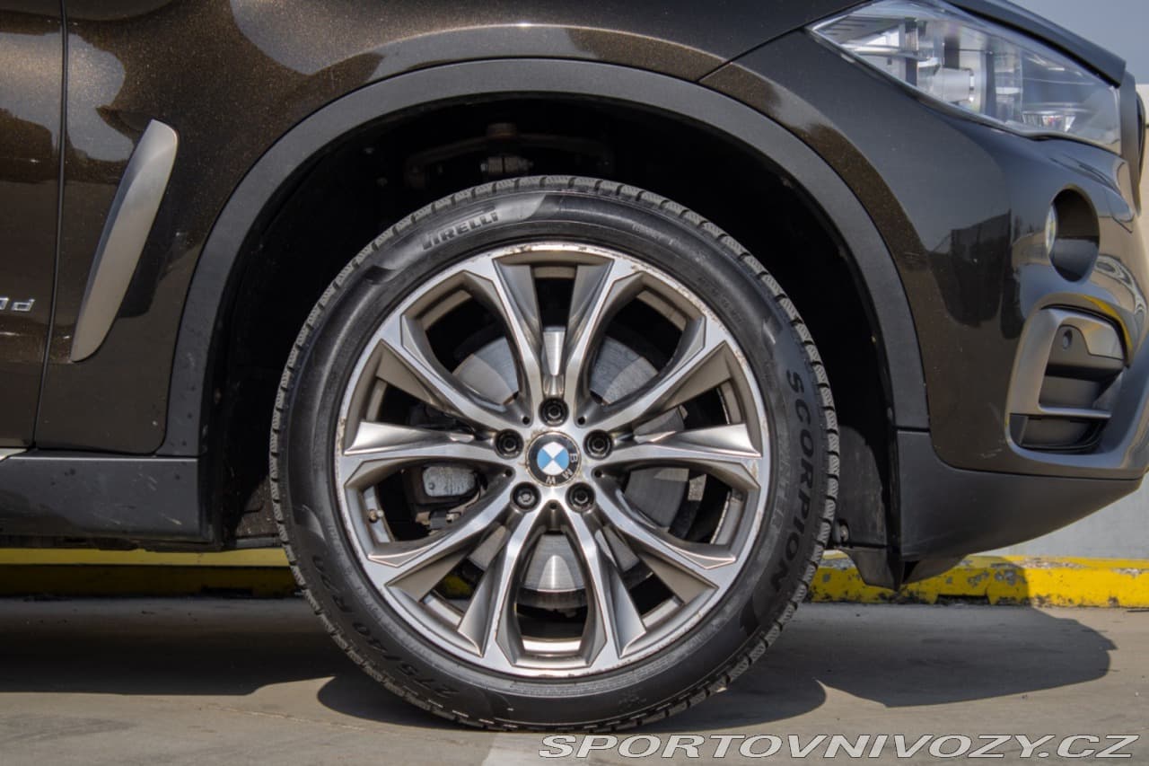 2017 BMW X6 - 18